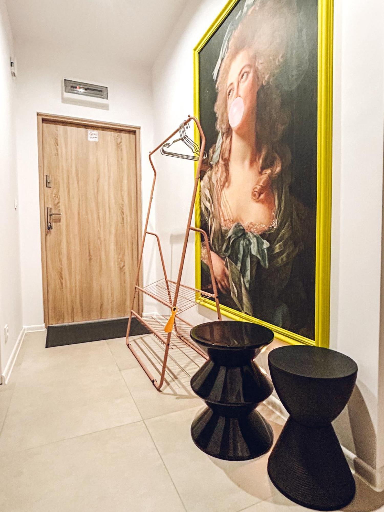 Art Place Apartment